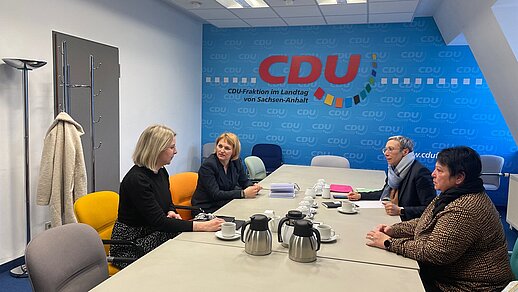 dbb frauen sachsen anhalt mit politischen Gesprächen dieser Wahlperiode gestartet.