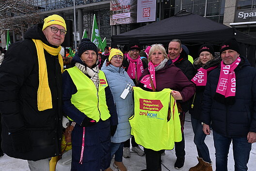 Beschäftigte aus Sachsen-Anhalt demonstrierten in Magdeburg